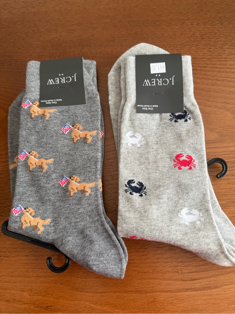J. Crew Men’s Grey Novelty Socks - Dog & Crab Motifs